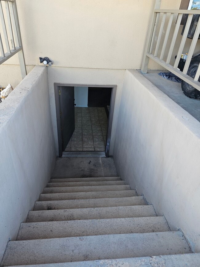 Building Photo - 713 S 1850 W
