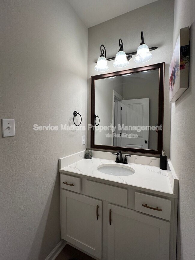 Building Photo - 4669 Sago Palm Cir