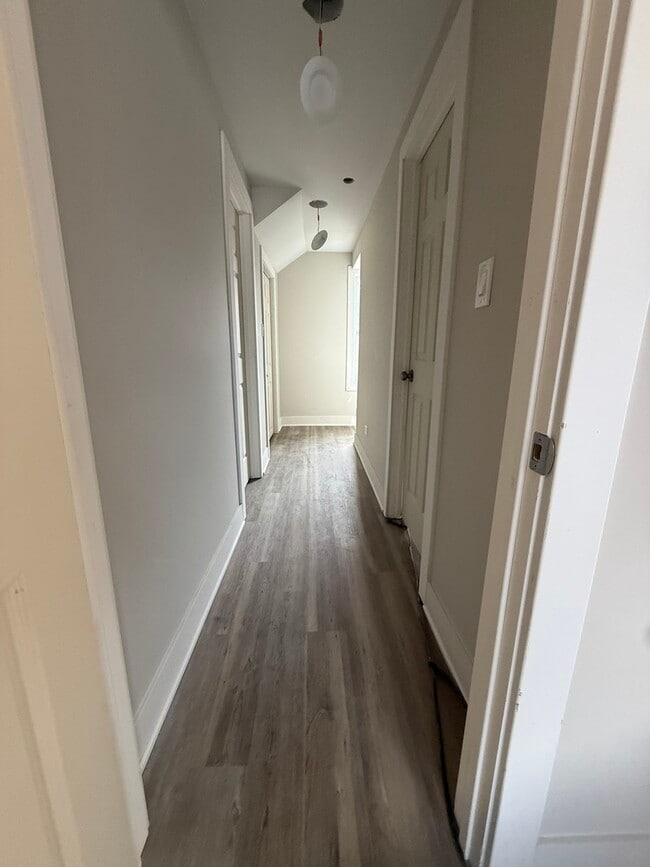 Building Photo - 16913 Jodave Ave