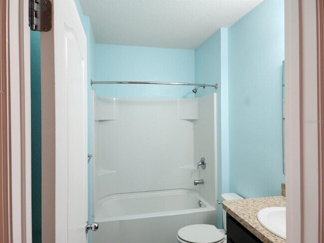 Building Photo - 335 Arbor Lakes Dr