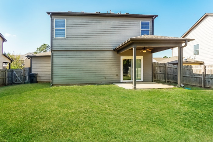 Building Photo - 160 Green Wood Cir