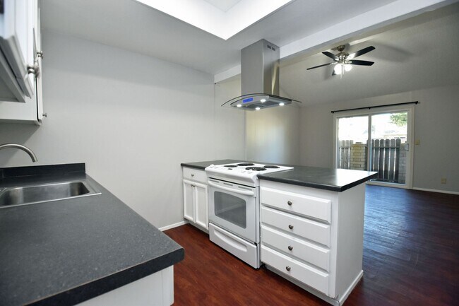 Building Photo - 5902-5902 Bourbon Dr