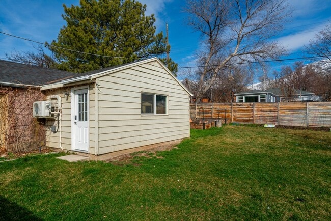 Building Photo - Beautiful Brick Home with Garden, Finished Basement & Detached Garage Office