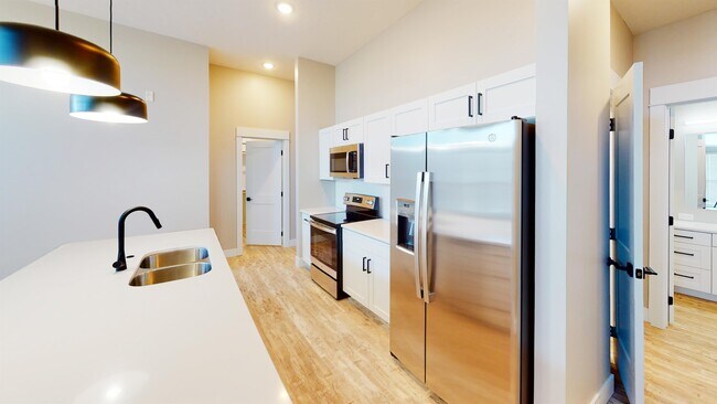 Building Photo - 3622 Innate Circle