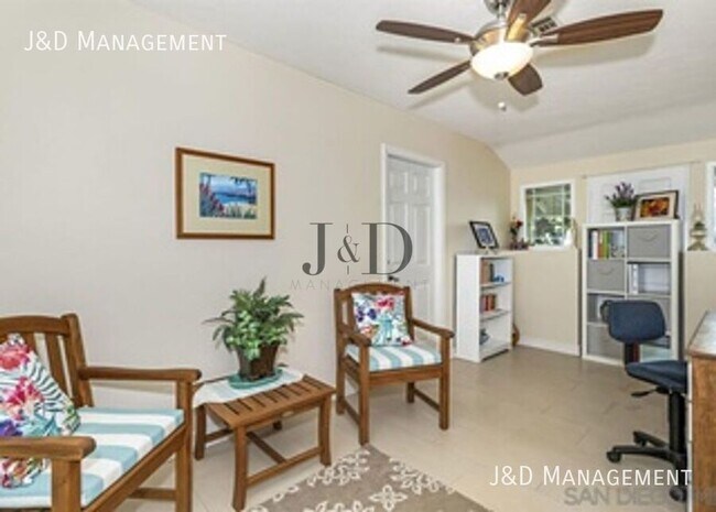 Building Photo - 3705 Putter Dr