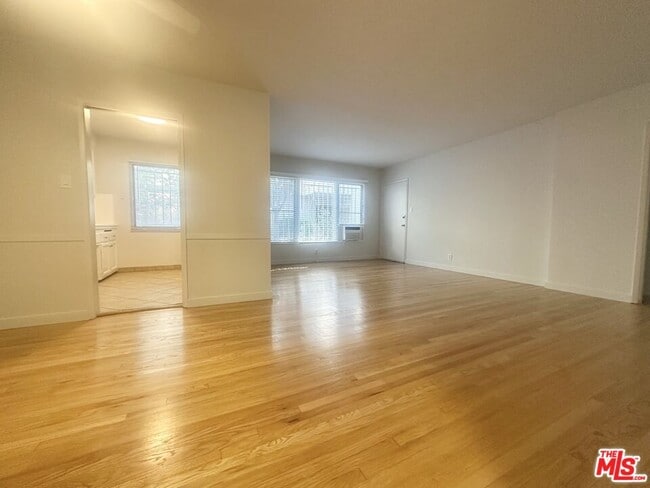 Building Photo - 8360 Blackburn Ave