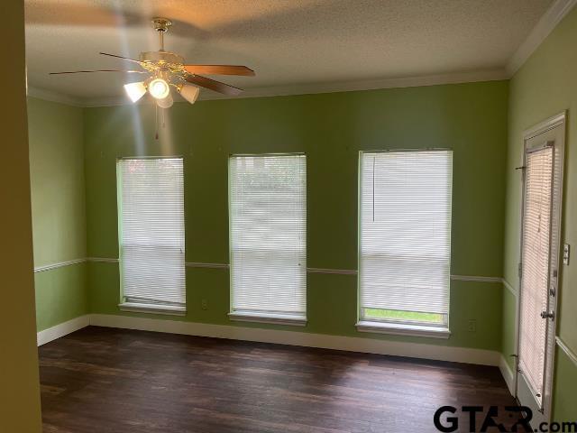 Building Photo - 1208 River Bend Dr