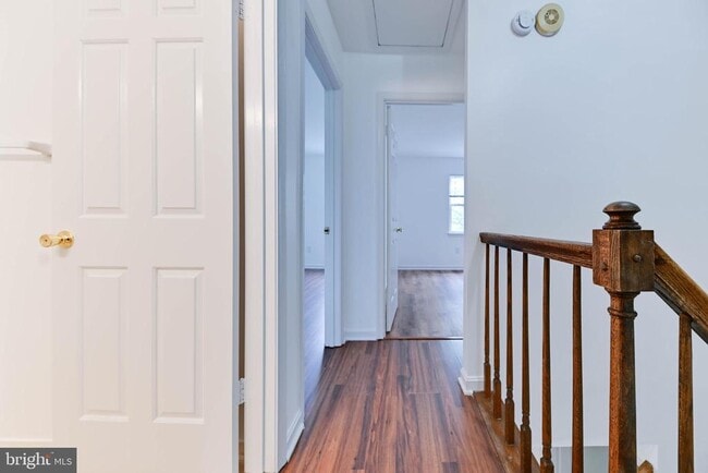 Building Photo - 3514 Lowlen Ct