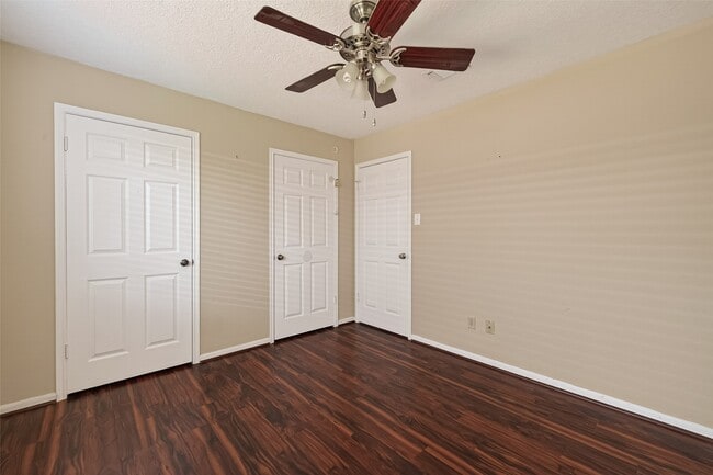 Building Photo - 14703 Stanbridge Dr