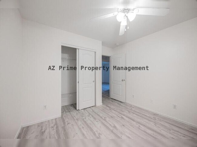 Building Photo - 11424 W Austin Thomas Dr