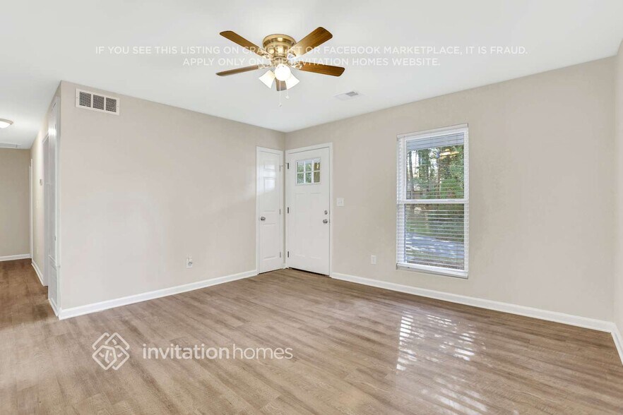 Building Photo - 1411 Marcelle Heights Pl NW