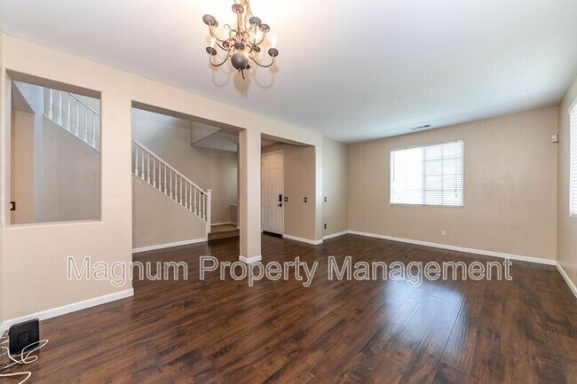 Building Photo - 29359 Milford Ct