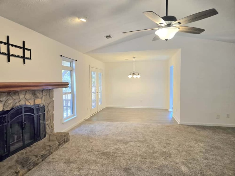 Building Photo - 506 Ridgedale Way