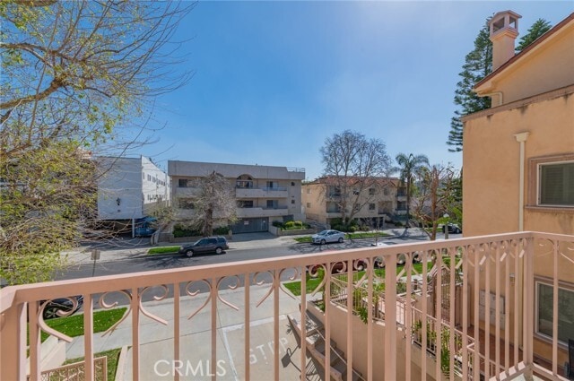 Building Photo - 5719 Camellia Ave