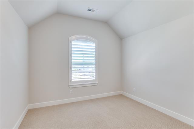 Building Photo - 15522 Cormorant St