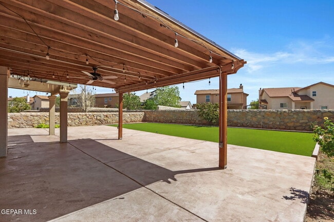Building Photo - 11828 Mesquite Lake Ln