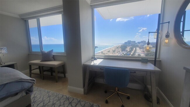 Building Photo - 545 S Fort Lauderdale Beach Blvd