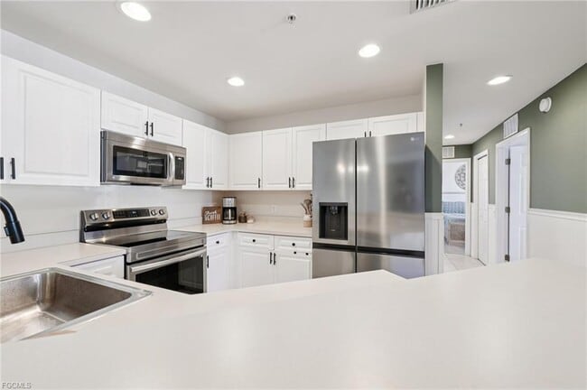Building Photo - 3940 Pomodoro Cir