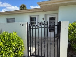 Building Photo - 738 Joel Blvd