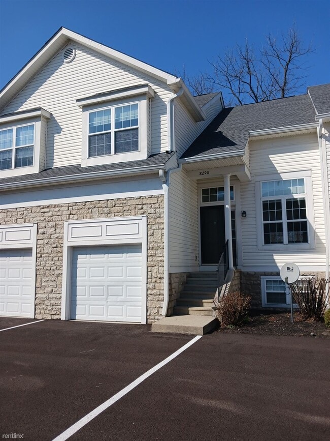 3 br, 2.5 bath Condo 8290 Catalpa Ridge 8290 Catalpa Ridge Dr