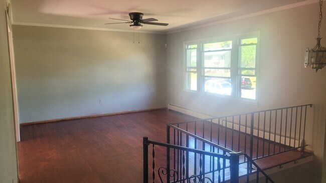 Building Photo - 3807 Danbury Ct