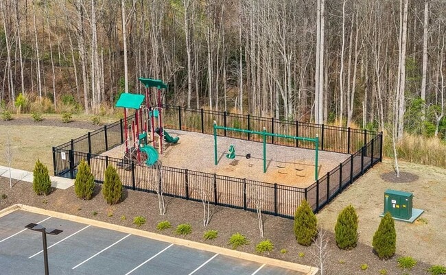 Building Photo - 259 Sunriff CT