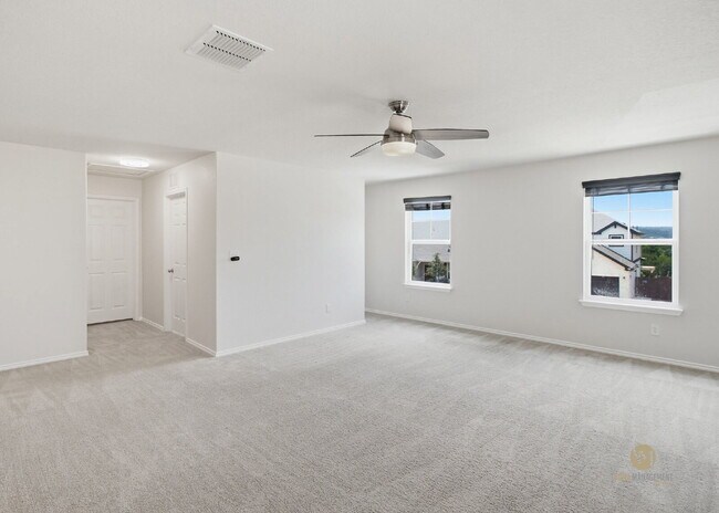 Building Photo - Welcome to this beautifully maintained 2022-built home in the Davis Ranch community!