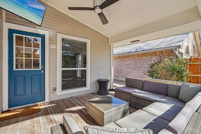 Building Photo - 127 Terrace Ln