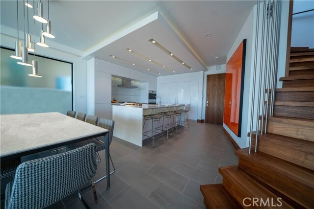 Building Photo - 7104 W Oceanfront