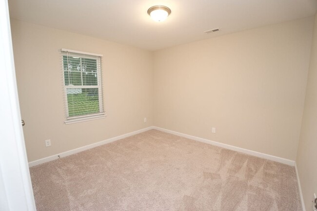 Building Photo - 2013 Belgrade-Swansboro Rd