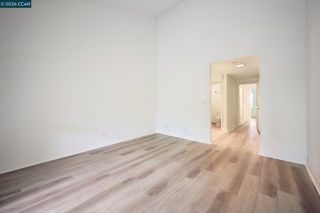 Building Photo - 2137 Presidio Ct