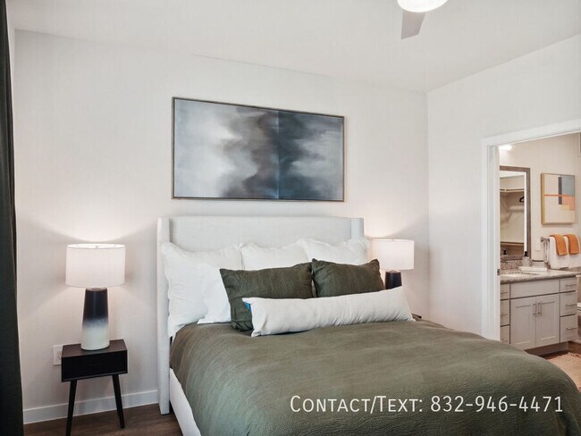 Building Photo - 8 Weeks Free Rent + Up to $1,000 GC!