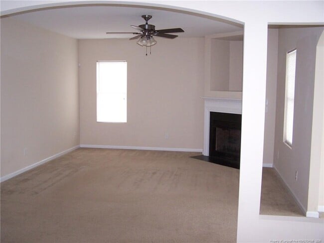 Building Photo - 70 Carlisle Pl
