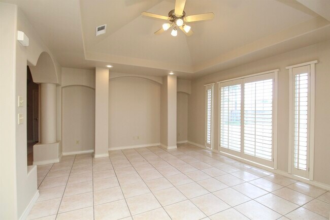 Building Photo - 430 Northstar Dr
