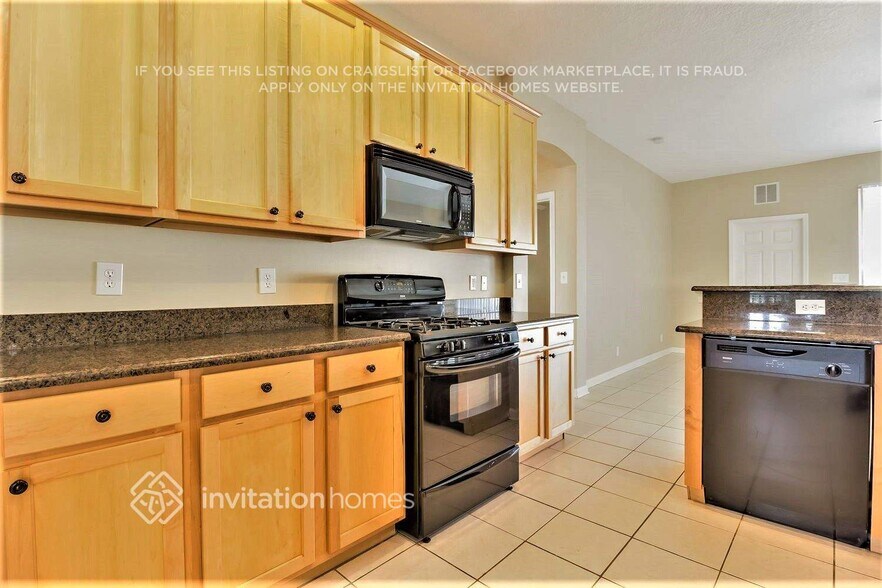 Building Photo - 110 E Lake Victoria Cir