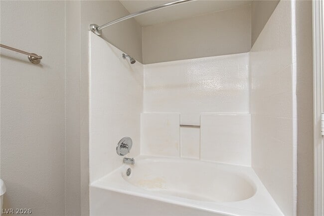 Building Photo - 7300 W Pirates Cove Rd