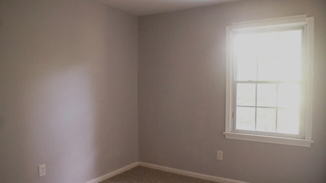 Building Photo - 3957 Kiwanis Loop