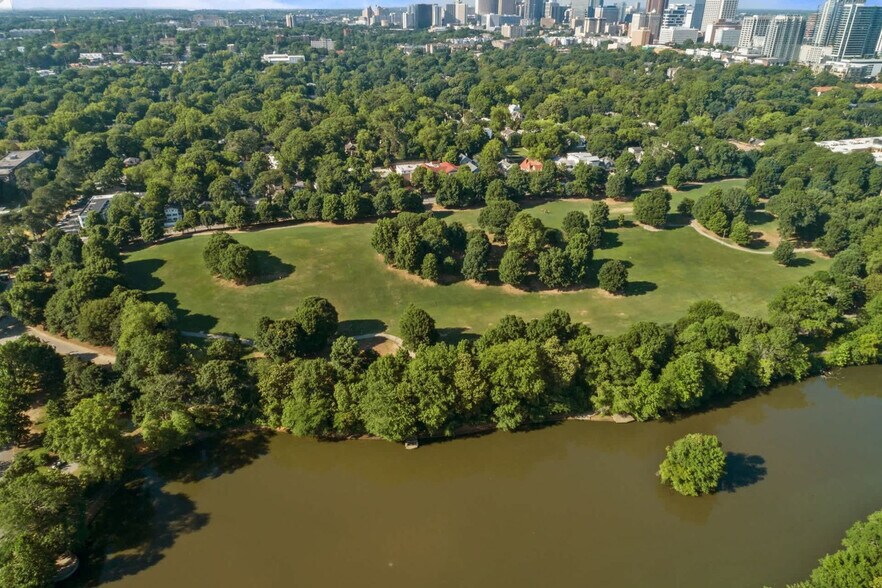 Building Photo - 940 Piedmont Ave NE