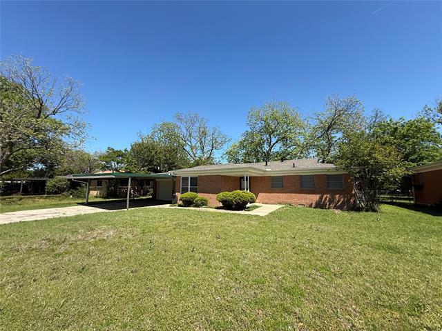 Building Photo - 1135 Park Center St