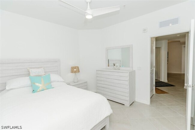 Building Photo - 5629 Double Eagle Cir