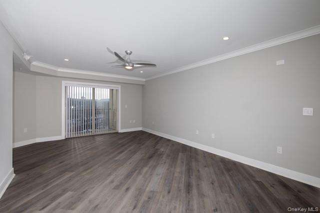 Building Photo - 100 Glen St