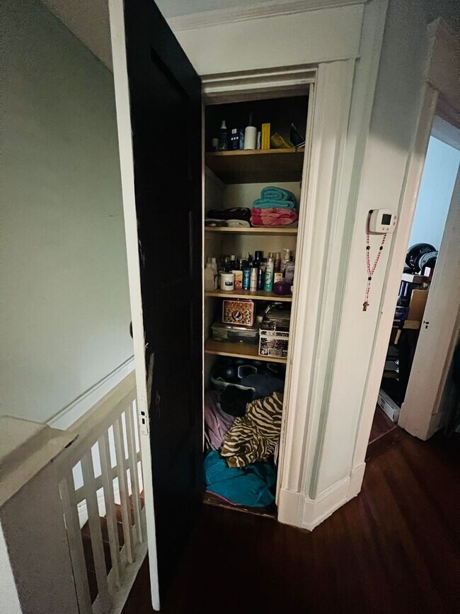 Building Photo - Charming 3bdrm/1.5bth Home Conveniently Located in Richmond's North Highland Park Subdivision w/P...