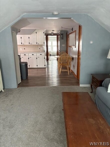 Building Photo - 1997 Hertel Ave