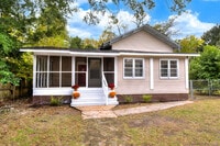 Building Photo - 26 Kendrick St