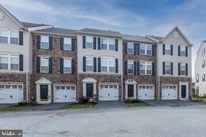 Building Photo - 1644 Oakridge Ln