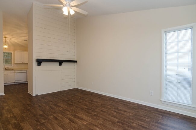 Building Photo - 4110 Bear Ct