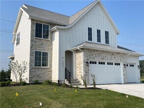 Building Photo - 16898 Madison Cir