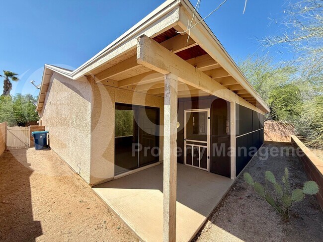 Building Photo - 8488 N Winchester Creek Dr