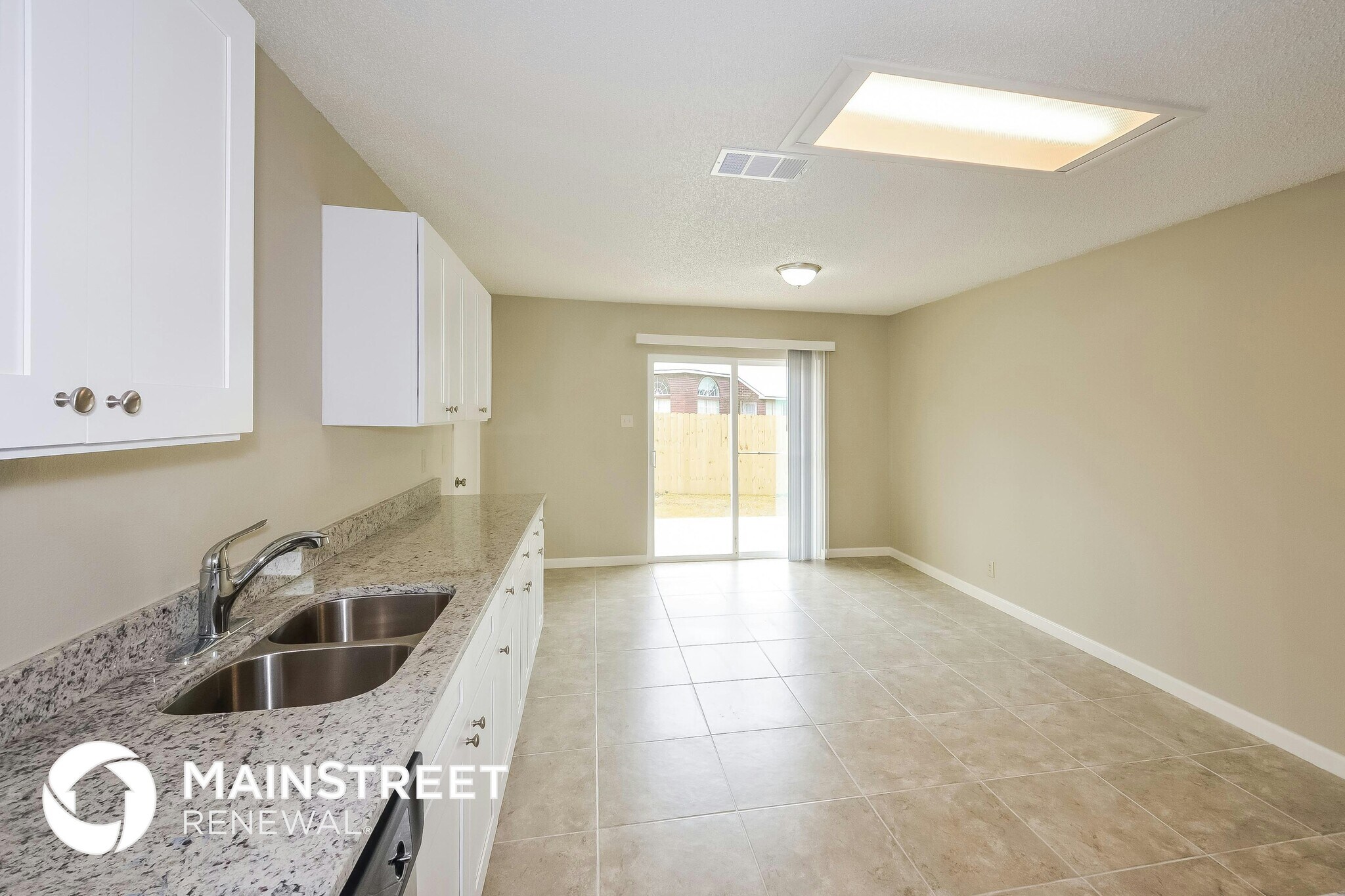 Building Photo - 8007 Manderly Pl