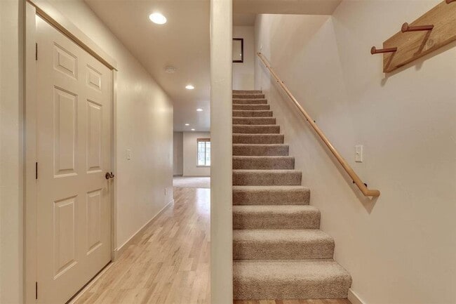 Building Photo - 3156 Catkin Lane